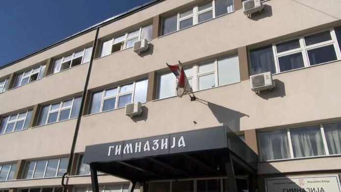 gimnazija-vracanje-u-klupe