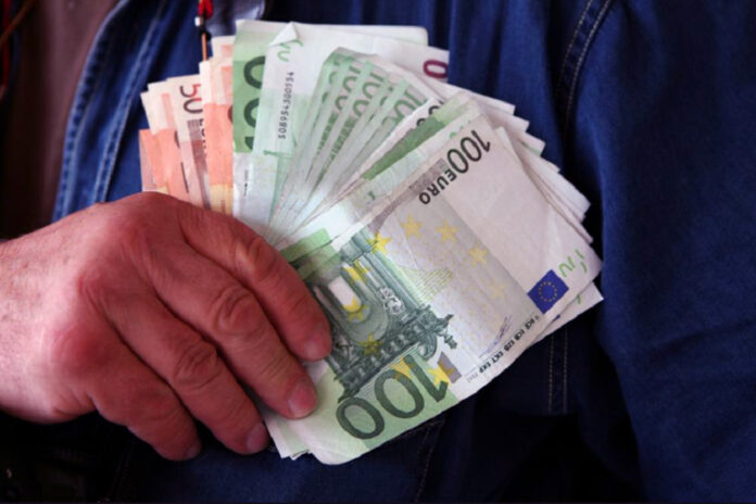 banka isprlata euri novac