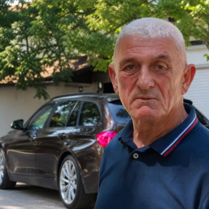 Nestao Safet K. iz Sandžaka nakon ulaska u Crnu Goru. Posljednji signal njegovog telefona zabilježen je kod Plužina, a porodica apeluje na građane da pomognu u potrazi.